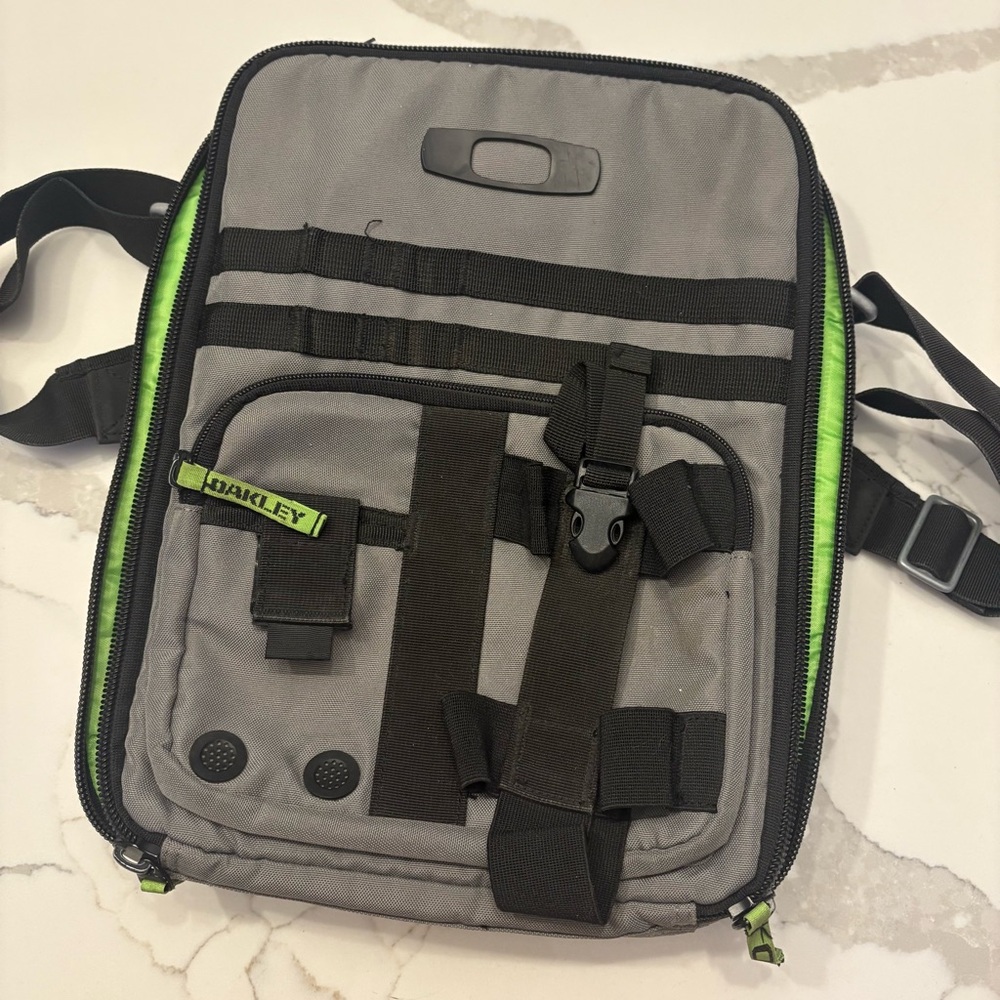 Oakley Y2K One Strap Laptop Shoulder Bag